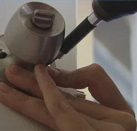 Master Locksmith Store Orlando, FL 407-520-3696 - lock-change